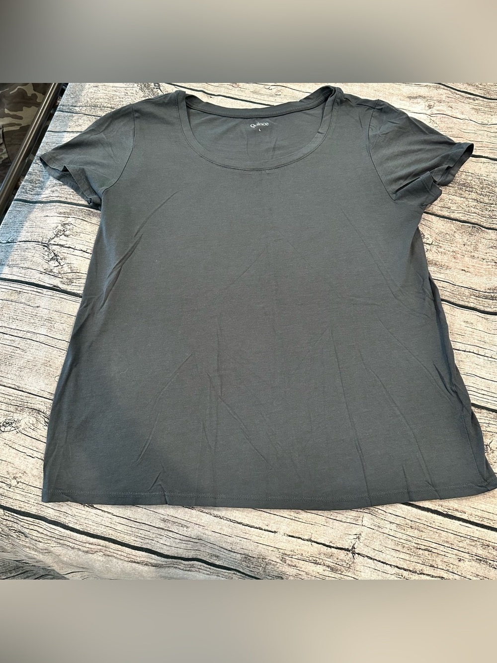 Quince Dark Grey Short Sleeve Scoopneck Modal Tee Size Large